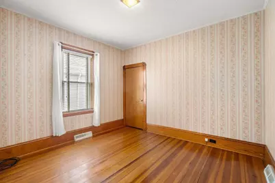 155 Birch St, New Bedford, MA 02744 - Photo 4