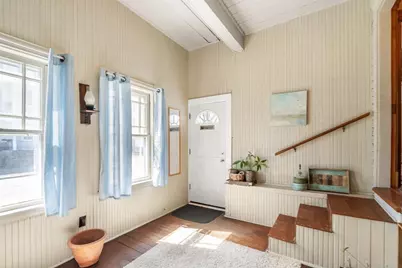 155 Birch St, New Bedford, MA 02744 - Photo 8