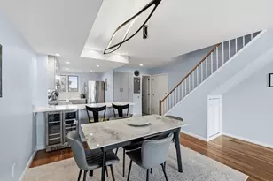 60 Brackett Pl, Marblehead, MA 01945 - Photo 12