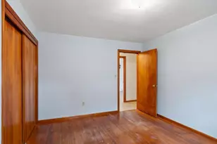 11 Cromie St, Clinton, MA 01510 - Photo 8