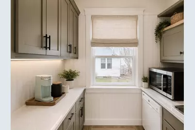 6 Idalla Ave, Worcester, MA 01606 - Photo 18