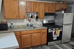 85 Bow St, Everett, MA 02149 - Photo 2