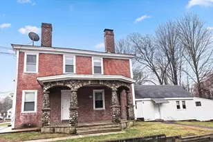 971 Waverly St, Framingham, MA 01702 - Photo 2
