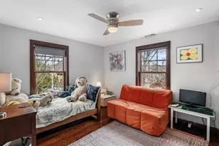 149 Elm St, Marblehead, MA 01945 - Photo 18