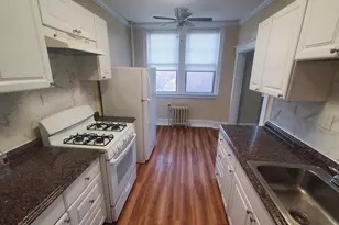 415 County St, New Bedford, MA 02740 - Photo 2