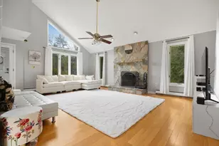 10 Jethol Dr, Freetown, MA 02702 - Photo 12