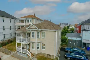 283 5th St, Fall River, MA 02721 - Photo 2