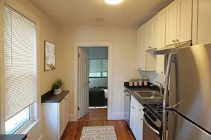 145 Brown St, Waltham, MA 02453 - Photo 2