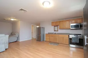 205 Elm St, Westfield, MA 01085 - Photo 8
