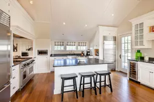 24 Katama Bay View Rd, Edgartown, MA 02539 - Photo 8