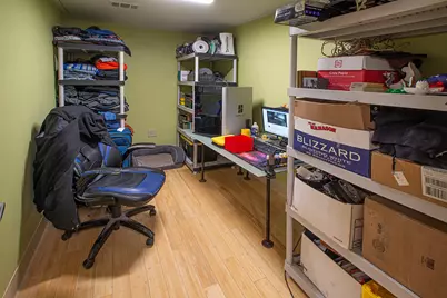 270 Pleasant Street, Northampton, MA 01060 - Photo 26