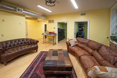 270 Pleasant Street, Northampton, MA 01060 - Photo 20