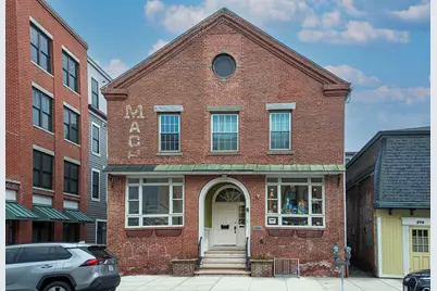 270 Pleasant Street, Northampton, MA 01060 - Photo 1