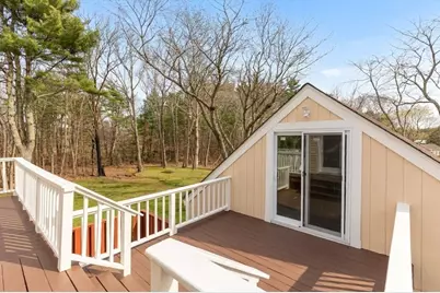 17 Weaver St, Wareham, MA 02576 - Photo 6