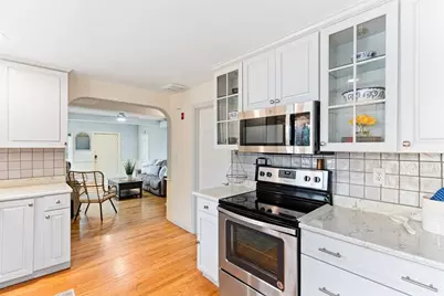 17 Weaver St, Wareham, MA 02576 - Photo 12