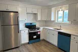 83 Pemberton St, Revere, MA 02151 - Photo 2