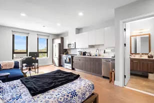 9 Central St, Somerville, MA 02143 - Photo 6
