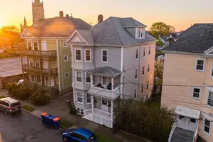 42 Fair St, New Bedford, MA 02740 - Photo 2