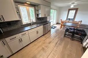 263 Walker St, North Adams, MA 01247 - Photo 6