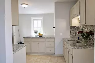 17 Fairview St, Fitchburg, MA 01420 - Photo 12