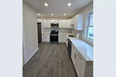 11 Mount Pleasant St #1, Waltham, MA 02452 - Photo 8
