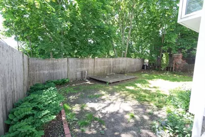 11 Mount Pleasant St #1, Waltham, MA 02452 - Photo 38