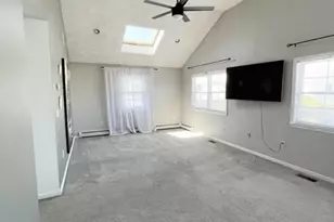 74 Grover St, Revere, MA 02151 - Photo 12