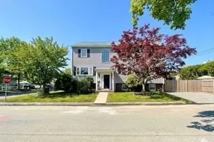 74 Grover St, Revere, MA 02151 - Photo 2