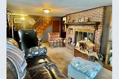 72 North Wheaton Avenue, Seekonk, MA 02771 - Photo 14