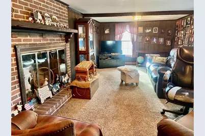 72 North Wheaton Avenue, Seekonk, MA 02771 - Photo 12