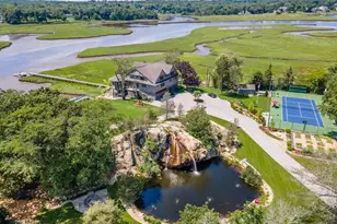 67 Border St, Scituate, MA 02066 - Photo 2