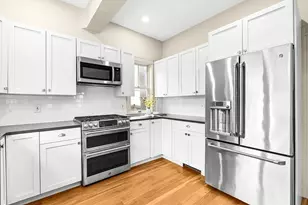 207 Weston Rd, Wellesley, MA 02482 - Photo 10