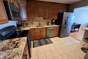 2001 Marina Dr, Quincy, MA 02171 - Photo 10