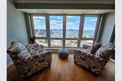 2001 Marina Dr #605, Quincy, MA 02171 - Photo 2