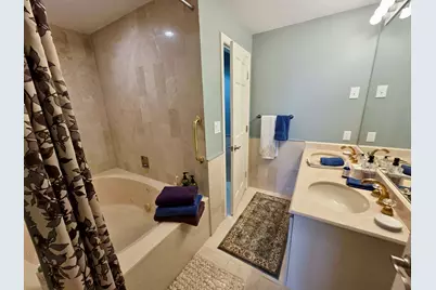 2001 Marina Dr #605, Quincy, MA 02171 - Photo 28