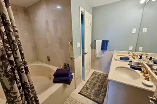 2001 Marina Dr, Quincy, MA 02171 - Photo 28