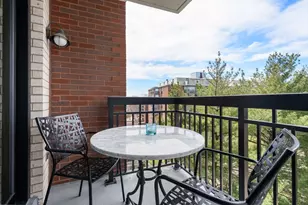 60 Longwood Ave, Brookline, MA 02446 - Photo 4