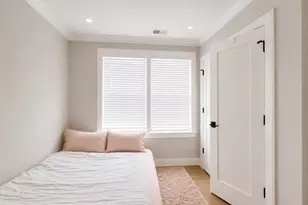 13 Greylock Rd, Boston, MA 02134 - Photo 10