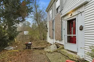 147 Plymouth St, Carver, MA 02330 - Photo 4