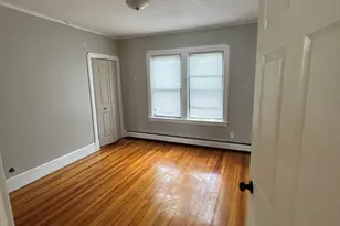 106 Washburn St, Taunton, MA 02780 - Photo 8