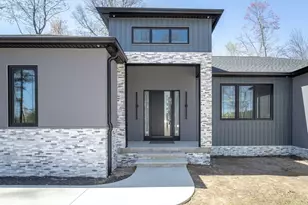 134 Russellville Rd, Westfield, MA 01085 - Photo 2