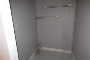 98 Maple St, Gardner, MA 01440 - Photo 8