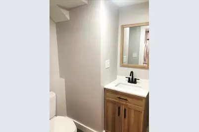 18 Appleton, Lowell, MA 01852 - Photo 4