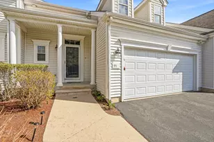 91 Buttercup Ln, Grafton, MA 01560 - Photo 2