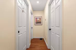 883 Grinnell St, Fall River, MA 02721 - Photo 10