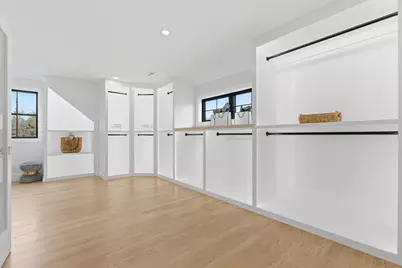 5 Lisa St, Burlington, MA 01803 - Photo 24