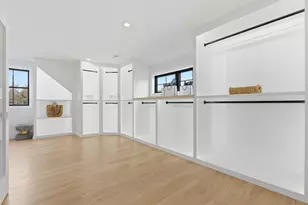5 Lisa St, Burlington, MA 01803 - Photo 24