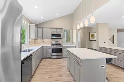 241 Perryville Rd, Rehoboth, MA 02769 - Photo 16