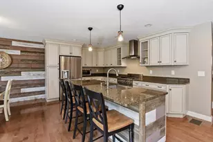 32-1/2 E Howland Rd, Freetown, MA 02717 - Photo 12