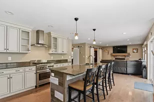 32-1/2 E Howland Rd, Freetown, MA 02717 - Photo 18